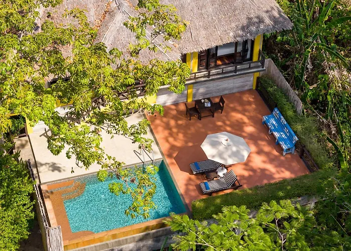 Saii Phi Phi Island Village