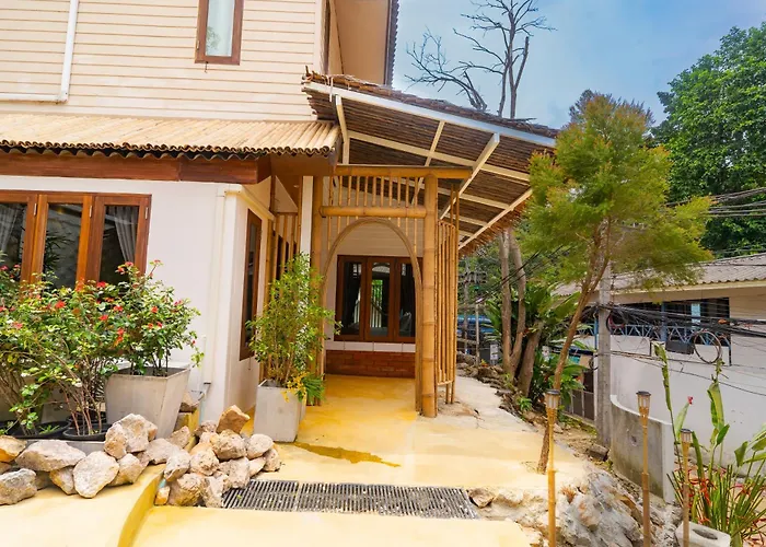 Chunut House Resort